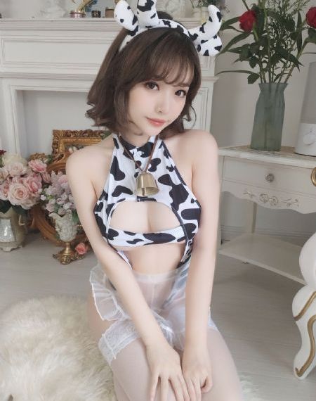 他掀开裙子舌头伸进去在线观看_BD英语电视剧在线观看